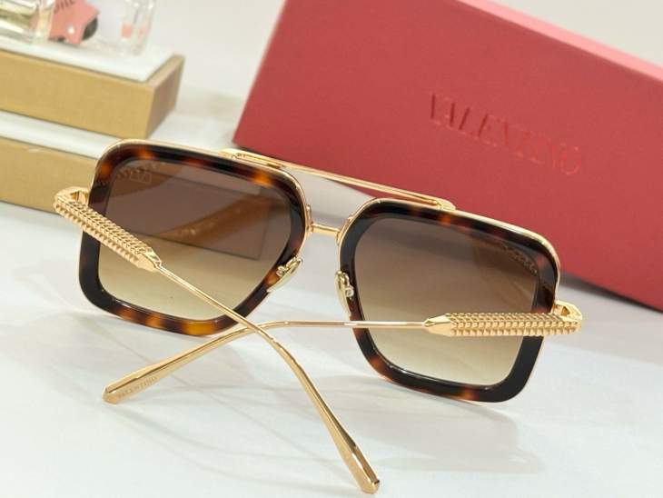 Picture of Valentino Sunglasses _SKUfw66526235fw